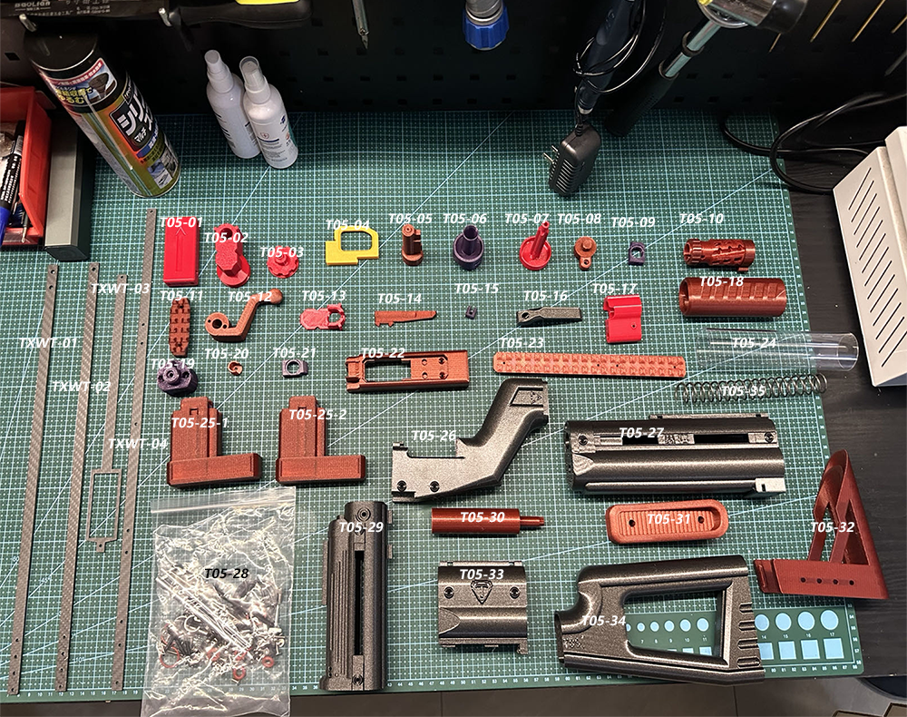 T05 3Dプリント銃 おもちゃの銃 シューティングゲーム 単発ボルトアクション発射ナーフ系スポンジ弾 フリントロック