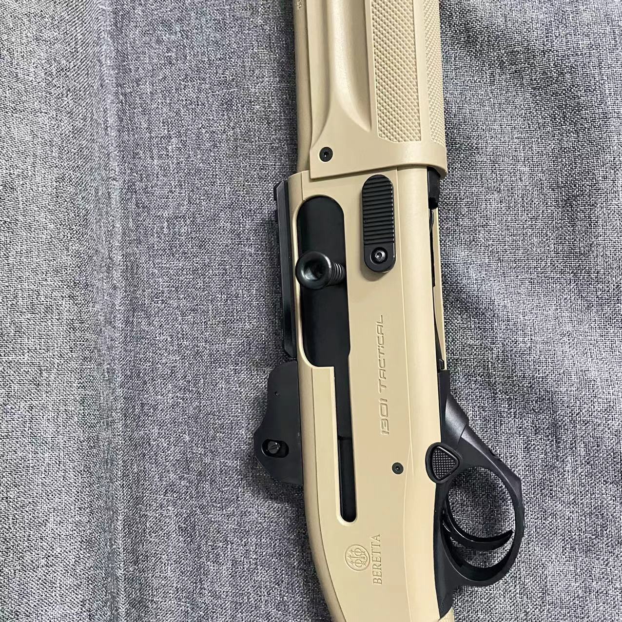 ベレッタ1301 シェルエジェクション電動ブローバック  排莢式 ショットガンタイプ デュアルシステム シェル イジェクト ソフト ブレット スポンジ 弾丸