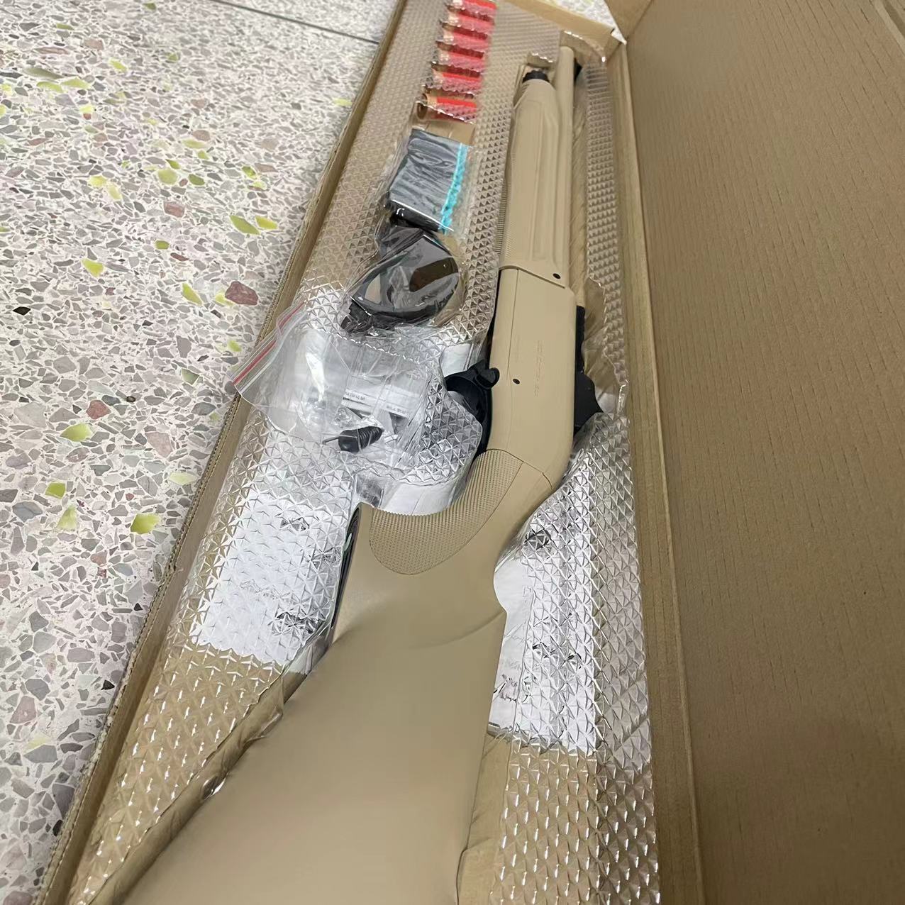 ベレッタ1301 シェルエジェクション電動ブローバック  排莢式 ショットガンタイプ デュアルシステム シェル イジェクト ソフト ブレット スポンジ 弾丸