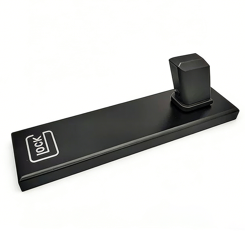 ガンスタンド ディスプレイスタンド 胡桃木/榉木 モデルガン エアガン 展示台 Glock互換 G17/G18/G19/G34/G45 TTI / SIG SAUER / Strike Industries コレクション用 卓上ディスプレイ