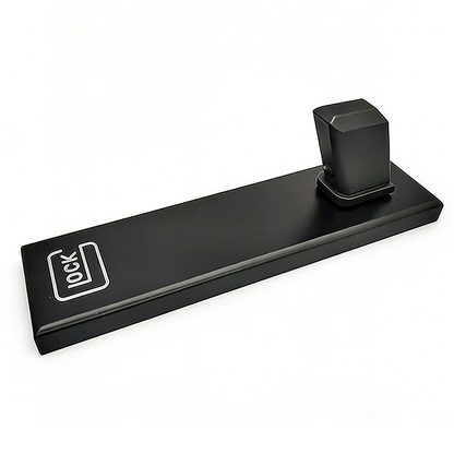 ガンスタンド ディスプレイスタンド 胡桃木/榉木 モデルガン エアガン 展示台 Glock互換 G17/G18/G19/G34/G45 TTI / SIG SAUER / Strike Industries コレクション用 卓上ディスプレイ