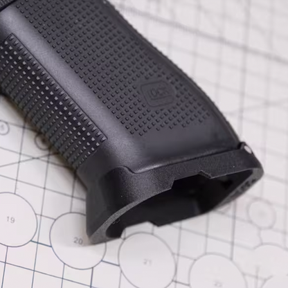 模立方 G17gen5用 コンパクト マガジンウェル ナイロン＋カーボンファイバー配合