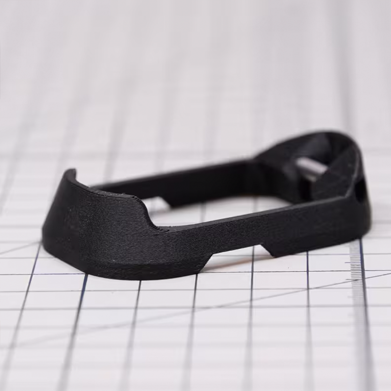 模立方 G17gen5用 コンパクト マガジンウェル ナイロン＋カーボンファイバー配合