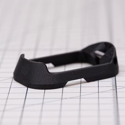 模立方 G17gen5用 コンパクト マガジンウェル ナイロン＋カーボンファイバー配合