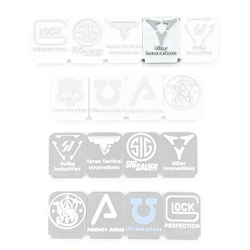 ガンスタンド ディスプレイスタンド 3Dプリント製 モデルガン エアガン 展示台 Glock / SIG SAUER / TTI / Strike Industries 立標プレート付き コレクション用 卓上ディスプレイ