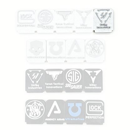 ガンスタンド ディスプレイスタンド 3Dプリント製 モデルガン エアガン 展示台 Glock / SIG SAUER / TTI / Strike Industries 立標プレート付き コレクション用 卓上ディスプレイ